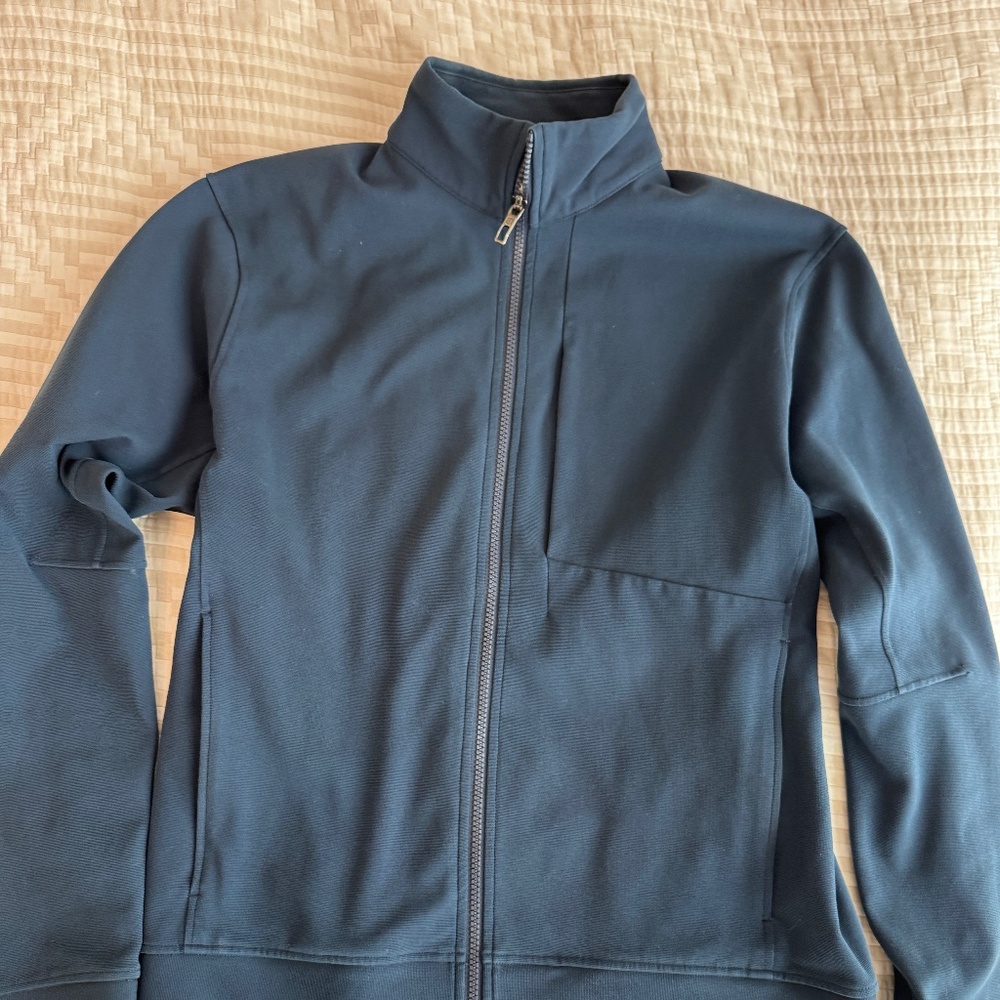 lululemon athletica Men's Navy Zip-Up Jacket